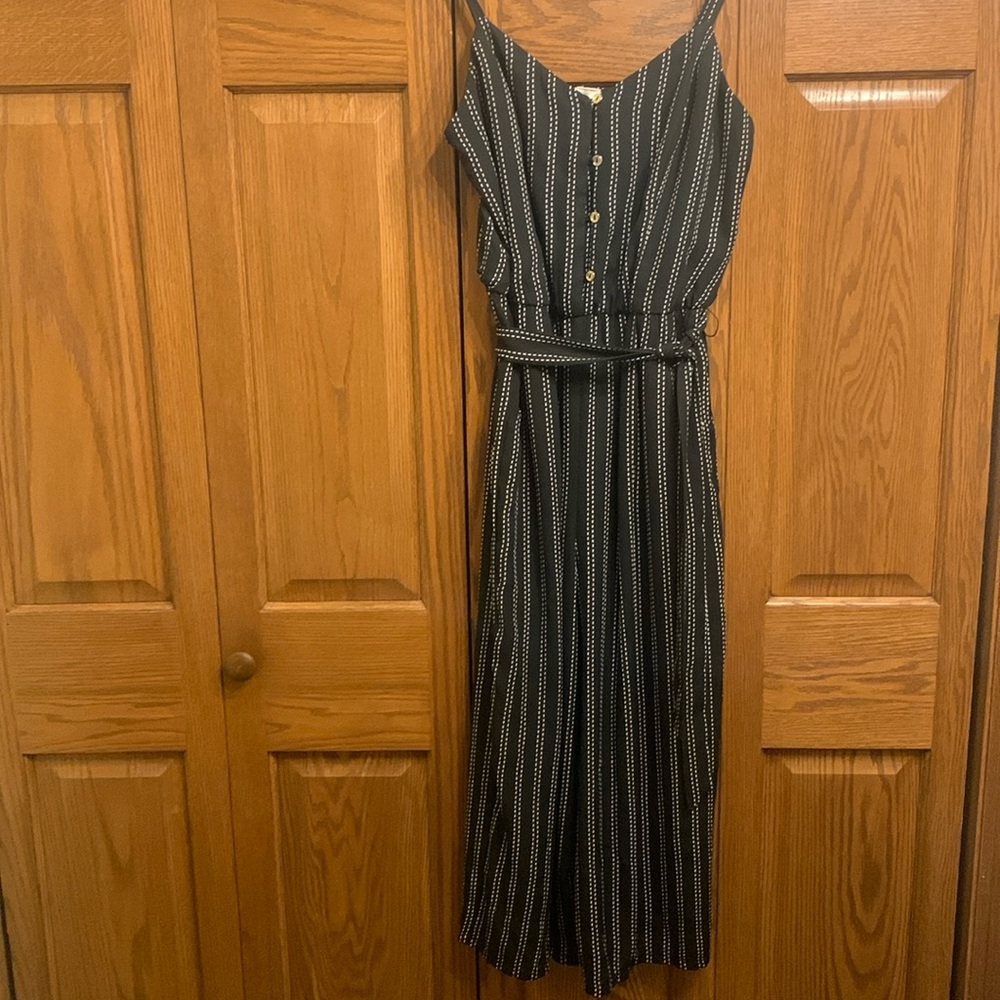 Women’s jumpsuit, size medium